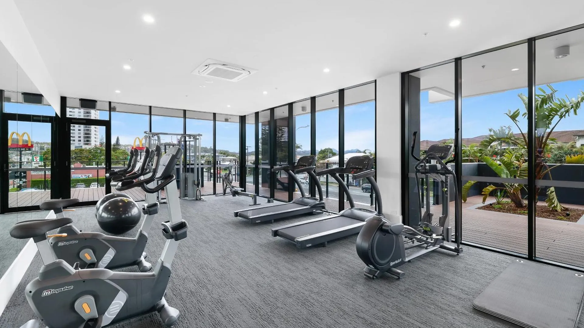 Aparthotel Sandbar Burleigh Gold Coast